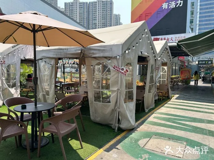 A photograph from the visit to Mong Kok Ting Hong Kong Milk Tea (Yingyuehu Branch)