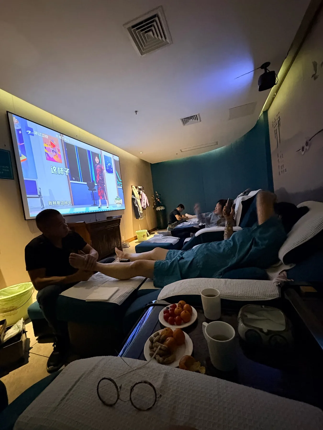 A photograph from the visit to Yangzhouji Cinema-style Foot Massage · SPA · Seafood Buffet (Guomao Branch)