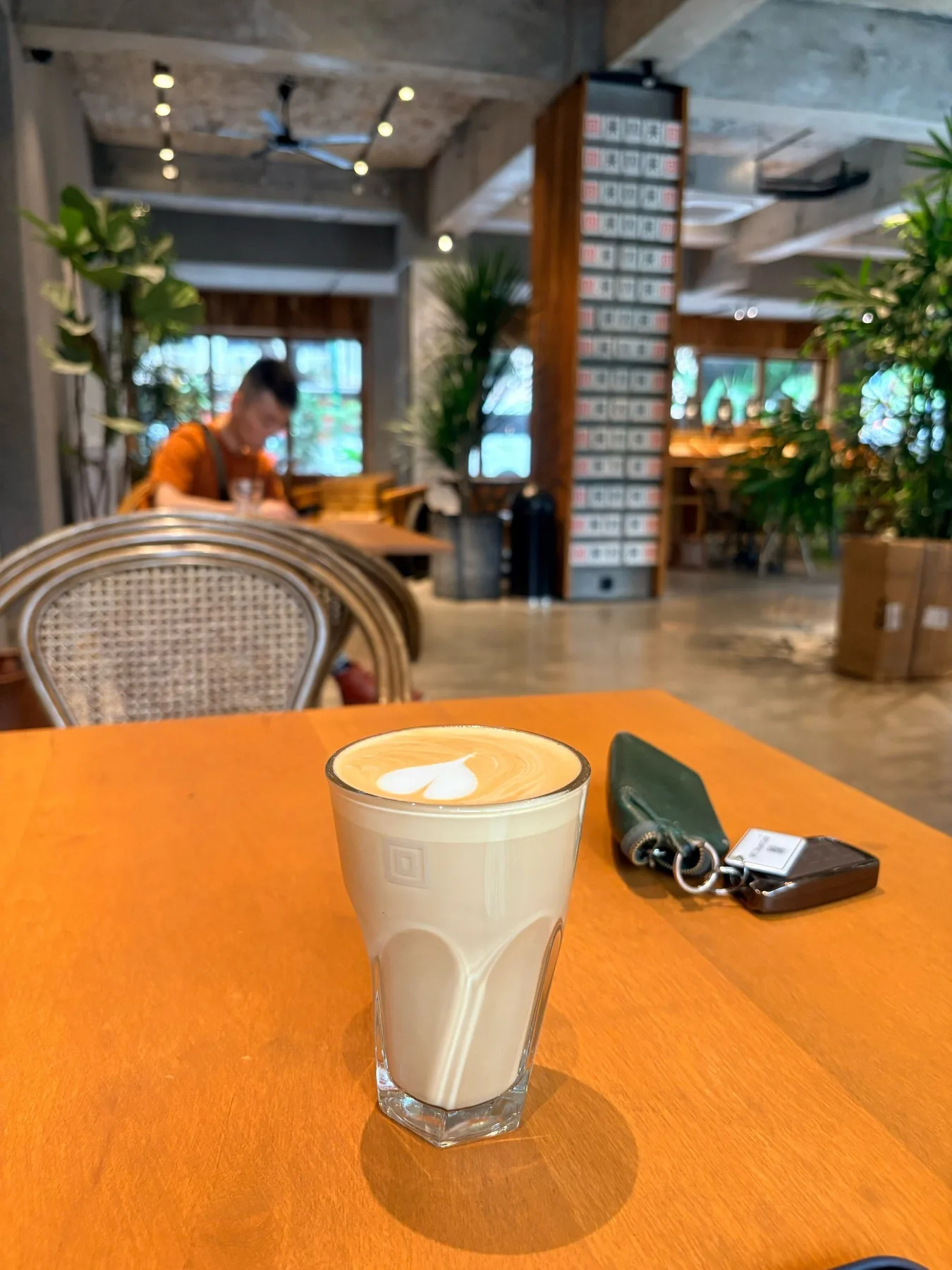 A photograph from the visit to Laihui Coffee (Pingzhou Branch)