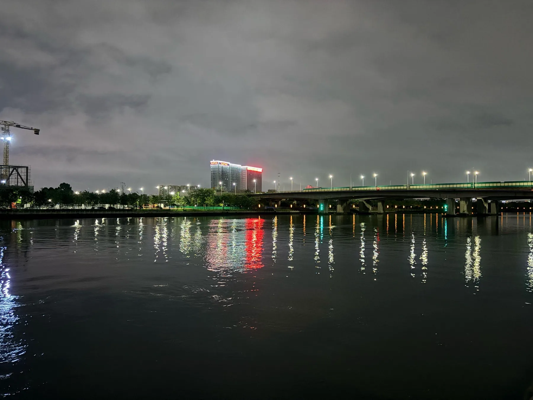 A photograph from the visit to Guicheng Riverside Park